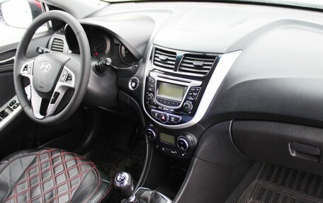 Hyundai Solaris II рестайлинг, 2012 год, 749 000 рублей, 17 фотография