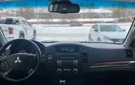 Mitsubishi Pajero IV, 2007 год, 1 390 000 рублей, 14 фотография