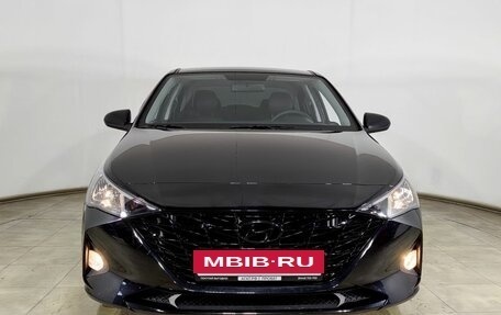 Hyundai Solaris II рестайлинг, 2022 год, 1 724 000 рублей, 2 фотография