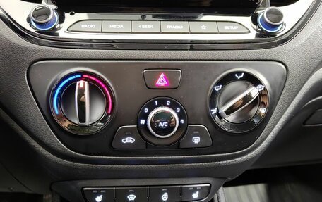 Hyundai Solaris II рестайлинг, 2022 год, 1 724 000 рублей, 11 фотография