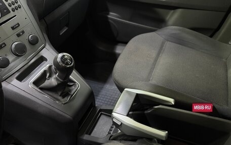 Opel Zafira B, 2011 год, 595 000 рублей, 15 фотография