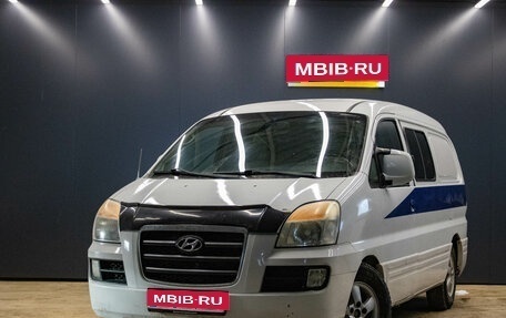 Hyundai Starex I рестайлинг, 2006 год, 489 000 рублей, 1 фотография