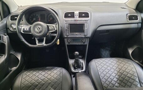 Volkswagen Polo VI (EU Market), 2019 год, 1 130 000 рублей, 8 фотография