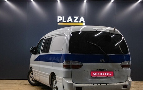 Hyundai Starex I рестайлинг, 2006 год, 489 000 рублей, 4 фотография