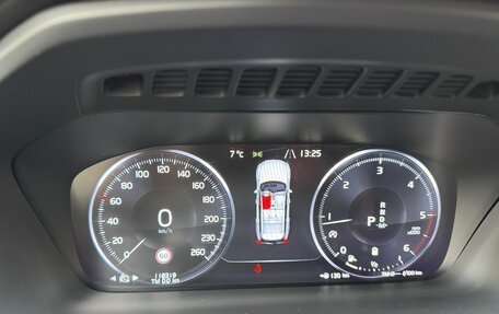 Volvo XC90 II рестайлинг, 2019 год, 4 850 000 рублей, 9 фотография