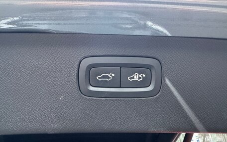 Volvo XC90 II рестайлинг, 2019 год, 4 850 000 рублей, 17 фотография
