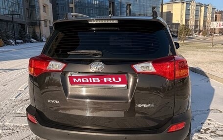 Toyota RAV4, 2014 год, 2 070 000 рублей, 10 фотография