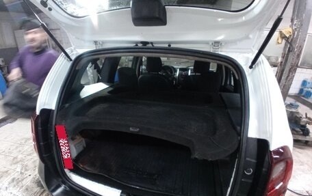 Renault Duster I рестайлинг, 2017 год, 810 000 рублей, 11 фотография