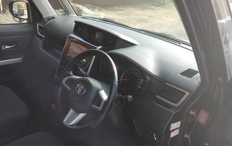 Toyota Roomy I, 2017 год, 1 200 000 рублей, 10 фотография