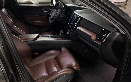 Volvo XC60 II, 2020 год, 4 300 000 рублей, 16 фотография