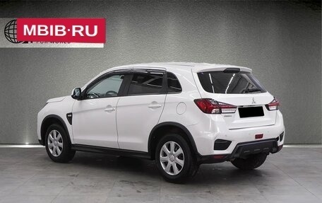 Mitsubishi ASX I рестайлинг, 2021 год, 1 400 000 рублей, 2 фотография