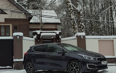 KIA cee'd III, 2016 год, 1 390 000 рублей, 2 фотография