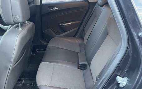 Opel Astra J, 2011 год, 830 000 рублей, 9 фотография