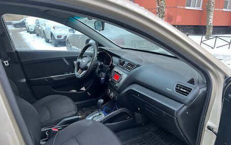 KIA Rio III рестайлинг, 2013 год, 700 000 рублей, 12 фотография