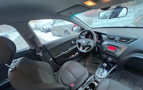 KIA Rio III рестайлинг, 2013 год, 700 000 рублей, 16 фотография