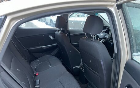 KIA Rio III рестайлинг, 2013 год, 700 000 рублей, 14 фотография