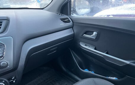 KIA Rio III рестайлинг, 2013 год, 700 000 рублей, 24 фотография