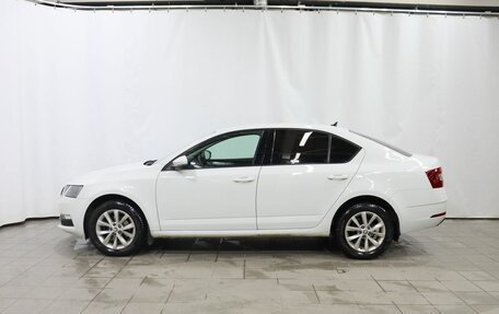 Skoda Octavia, 2020 год, 1 600 000 рублей, 8 фотография