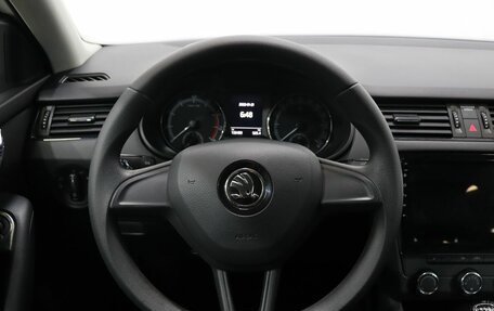 Skoda Octavia, 2020 год, 1 600 000 рублей, 14 фотография