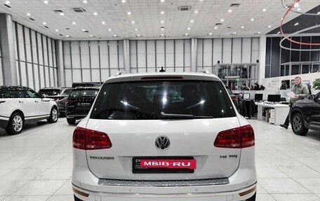 Volkswagen Touareg III, 2015 год, 2 850 000 рублей, 6 фотография