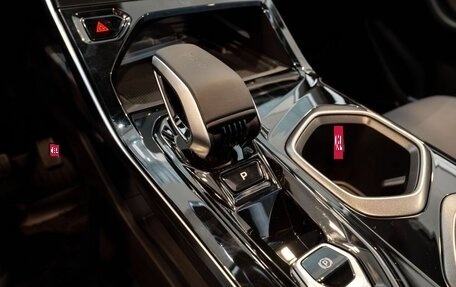 Geely Atlas, 2025 год, 4 080 990 рублей, 16 фотография