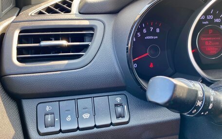 KIA Rio III рестайлинг, 2015 год, 1 365 000 рублей, 10 фотография