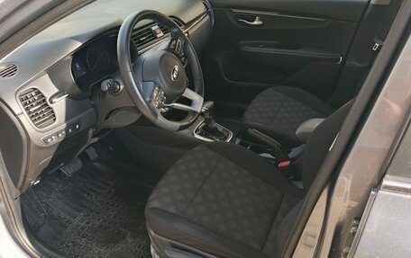 KIA Rio IV, 2020 год, 1 599 000 рублей, 10 фотография