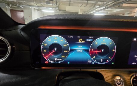 Mercedes-Benz E-Класс, 2021 год, 4 300 000 рублей, 8 фотография