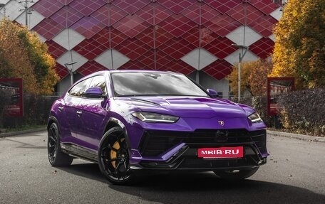 Lamborghini Urus I, 2023 год, 35 700 000 рублей, 7 фотография