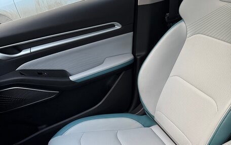 Geely Emgrand, 2023 год, 1 830 000 рублей, 19 фотография