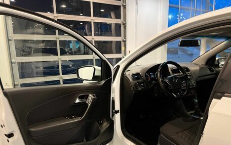 Volkswagen Polo VI (EU Market), 2016 год, 1 212 000 рублей, 20 фотография