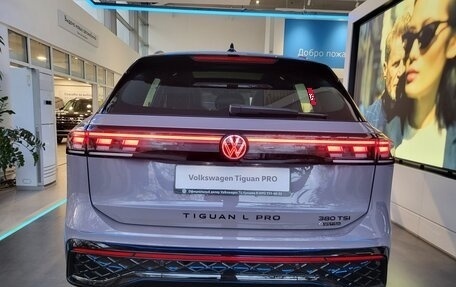 Volkswagen Tiguan, 2025 год, 5 298 000 рублей, 5 фотография