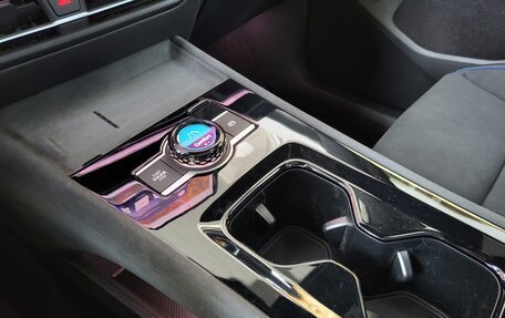 Volkswagen Tiguan, 2025 год, 5 298 000 рублей, 18 фотография