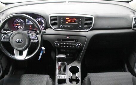 KIA Sportage IV рестайлинг, 2021 год, 2 800 000 рублей, 20 фотография