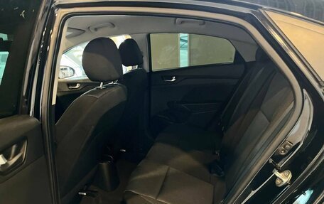 Hyundai Solaris II рестайлинг, 2021 год, 1 762 000 рублей, 25 фотография