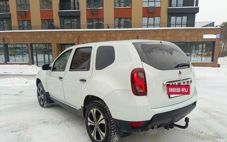 Renault Duster I рестайлинг, 2016 год, 800 000 рублей, 2 фотография