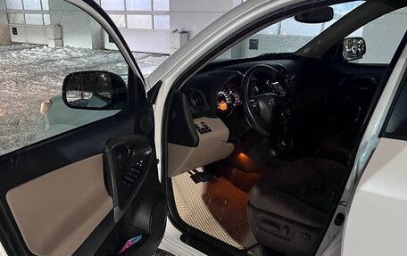 Toyota RAV4, 2010 год, 1 400 000 рублей, 6 фотография