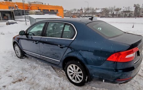 Skoda Superb III рестайлинг, 2015 год, 1 330 000 рублей, 3 фотография