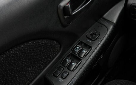 Hyundai Sonata IV рестайлинг, 2006 год, 398 000 рублей, 13 фотография