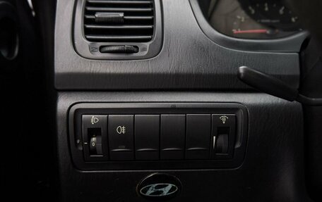 Hyundai Sonata IV рестайлинг, 2006 год, 398 000 рублей, 14 фотография