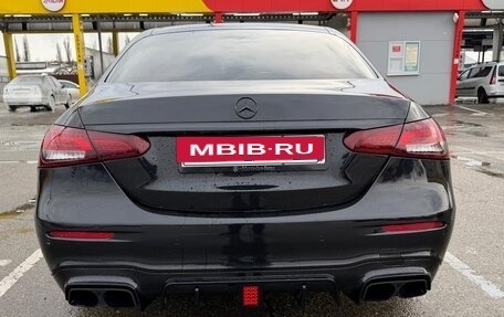 Mercedes-Benz E-Класс, 2019 год, 2 580 000 рублей, 11 фотография