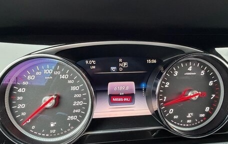 Mercedes-Benz E-Класс, 2019 год, 2 580 000 рублей, 19 фотография