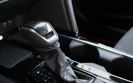 Toyota Camry, 2024 год, 4 160 000 рублей, 12 фотография