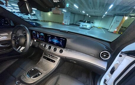 Mercedes-Benz E-Класс, 2022 год, 8 800 000 рублей, 9 фотография