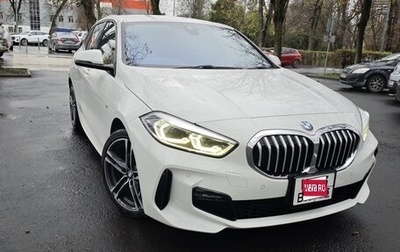 BMW 1 серия, 2019 год, 2 200 000 рублей, 1 фотография