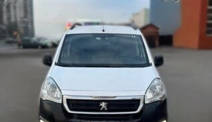 Peugeot Partner II рестайлинг 2, 2018 год, 1 270 000 рублей, 1 фотография