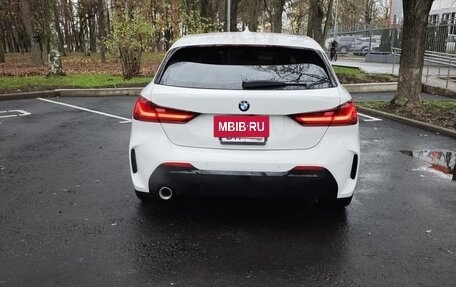 BMW 1 серия, 2019 год, 2 200 000 рублей, 8 фотография