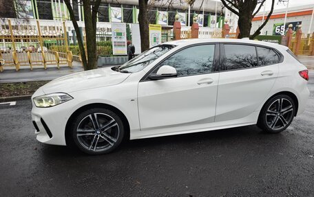 BMW 1 серия, 2019 год, 2 200 000 рублей, 30 фотография