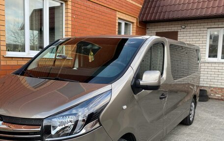 Opel Vivaro B, 2017 год, 2 450 000 рублей, 5 фотография