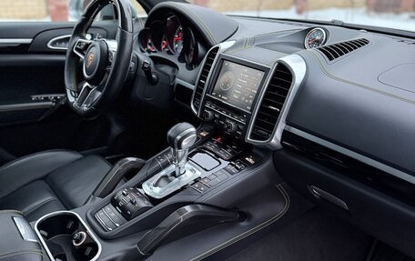 Porsche Cayenne III, 2015 год, 5 999 000 рублей, 2 фотография